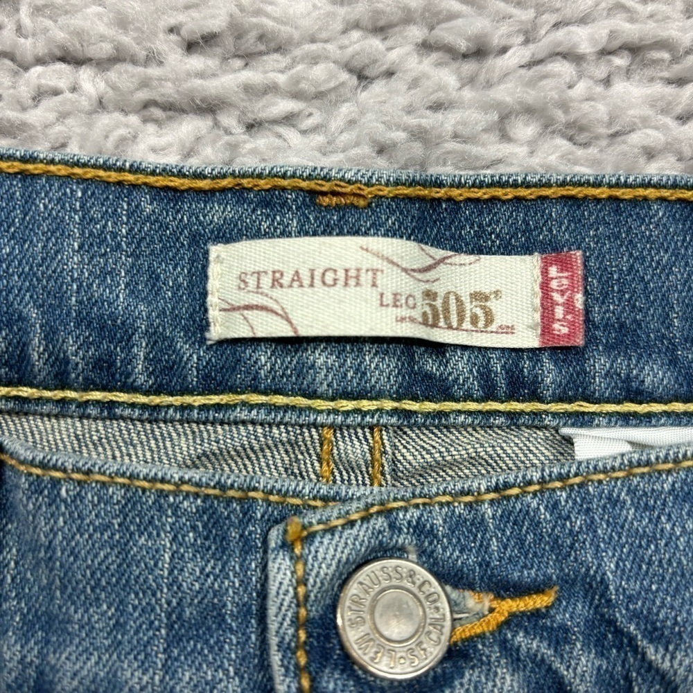 Levi's Jeans Womens 8 Long 505 Straight Leg Vintage Light Wash Raw Hem Frayed - Picture 2 of 6